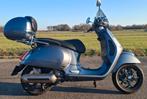 VESPA GTS 250IE. Nieuwstaat... 2016., Motos, Scooter, Jusqu'à 11 kW, Permis Moto A1 minimum, Particulier