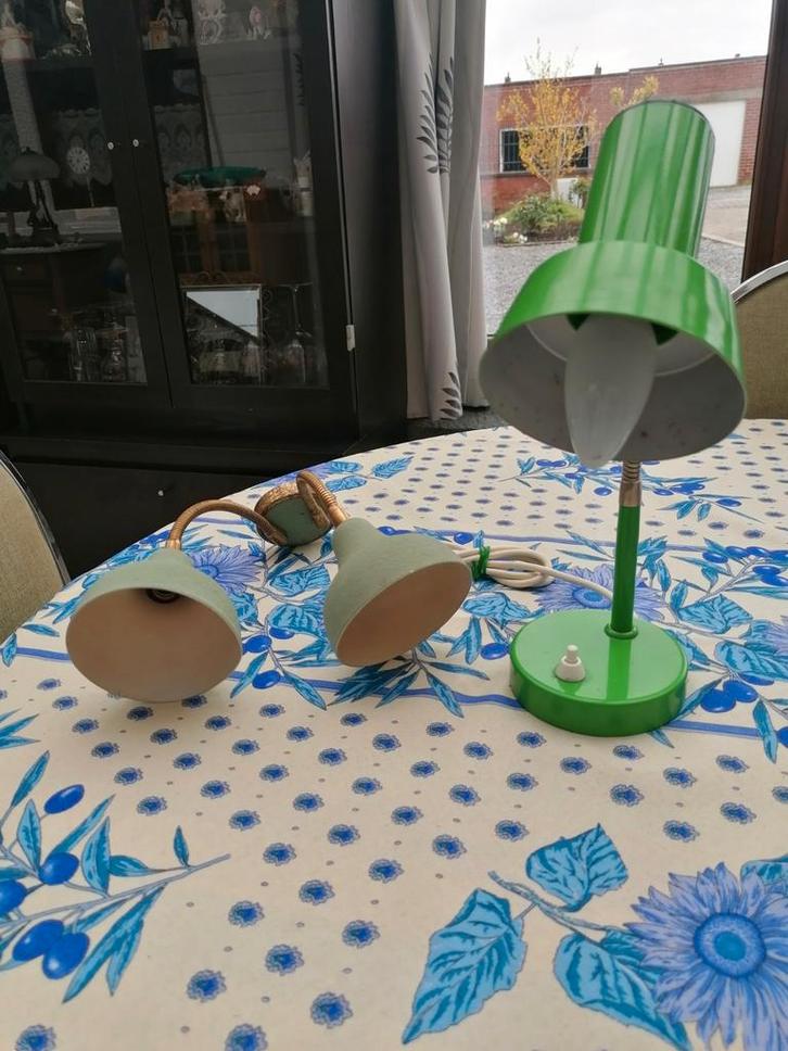 Une lampe de bureau et applique murale à 2 branches vintage, Antiquités & Art, Antiquités | Éclairage, Enlèvement ou Envoi