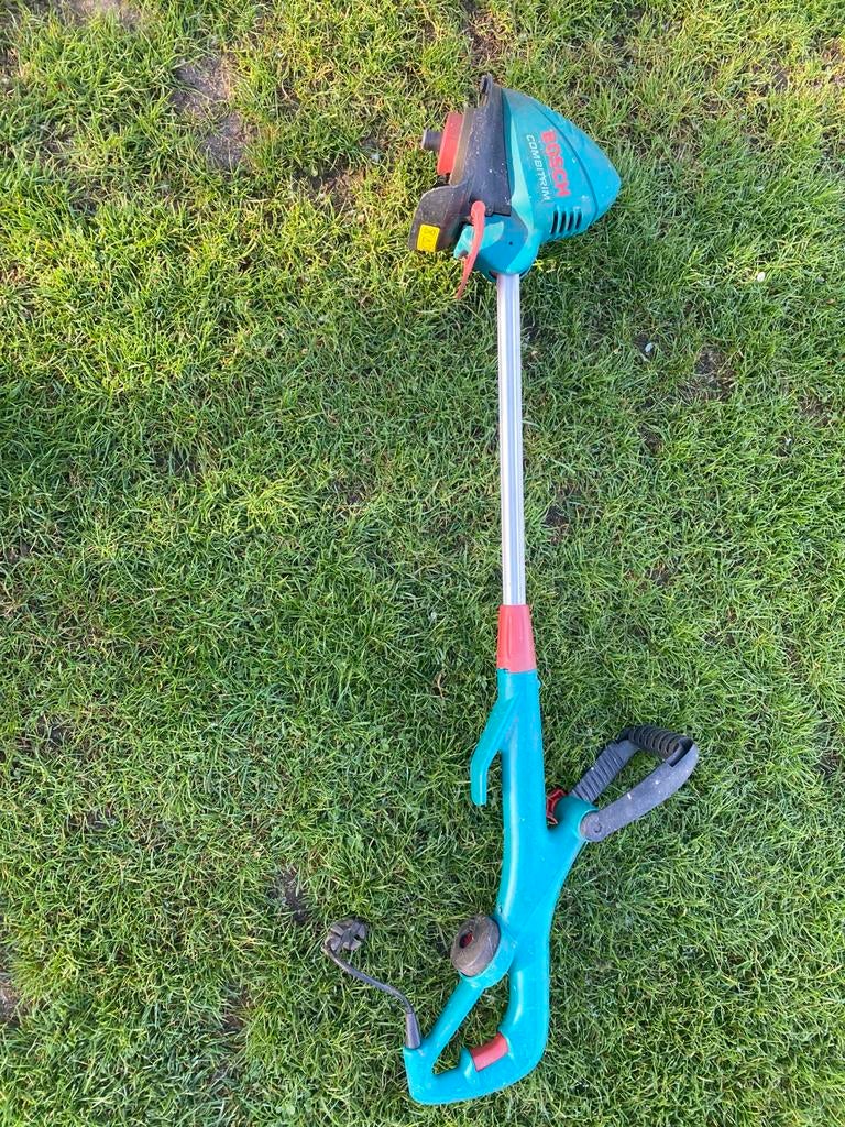 Bosch grastrimmer - kantenmaaier - gazon - trimmer, Ophalen, Zo goed als nieuw