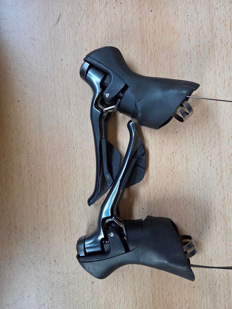 10 speed dubbel tiagra shifters als nieuw, Fietsen en Brommers, Ophalen