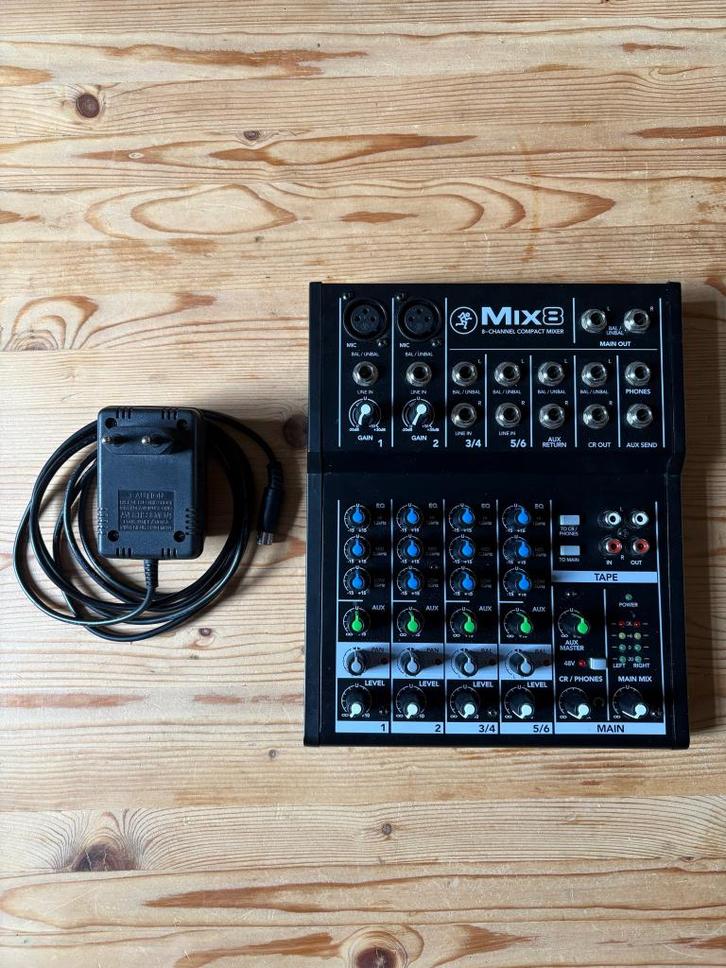 MACKIE MIX8, Musique & Instruments, Tables de mixage, Comme neuf, 5 à 10 canaux, Entrée micro, Enlèvement