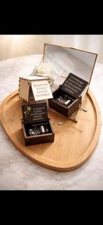 Boîte à musique en bois à manivelle – mélodie au choix, Enlèvement, Neuf