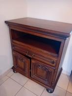 Tv kastje in eik met schuif en deurtjes, Enlèvement, Chêne
