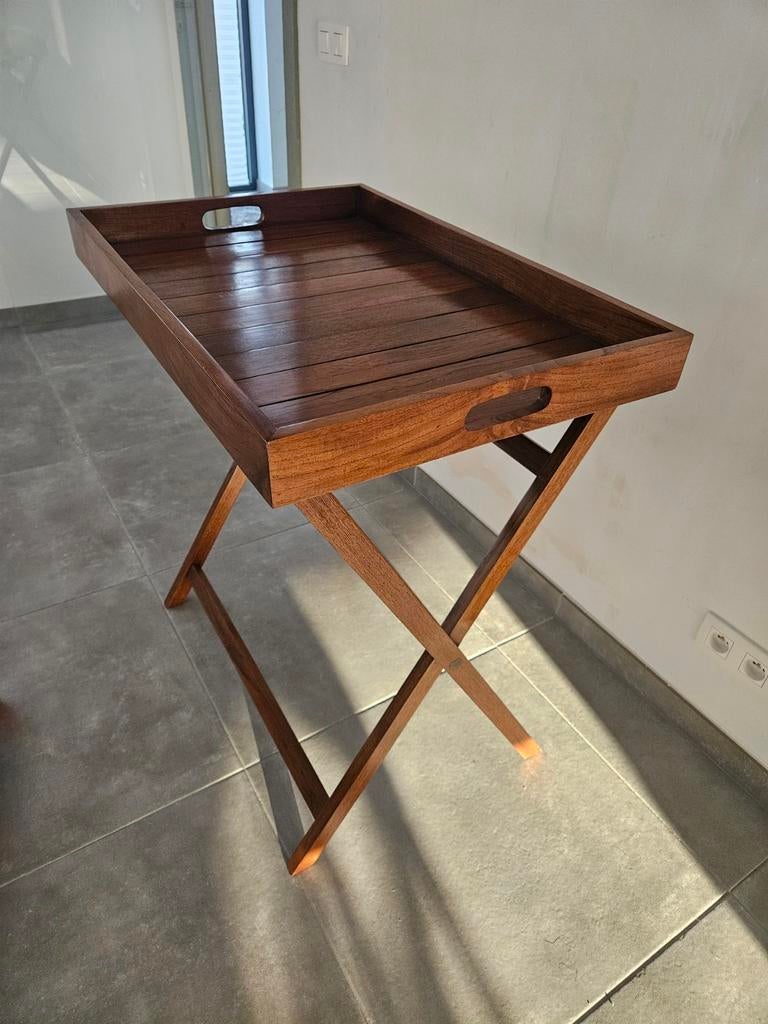 Baladia & Valklein hand-made tafel, Enlèvement