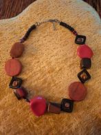Houten korte kralenketting, Ophalen of Verzenden, Zo goed als nieuw, Zwart
