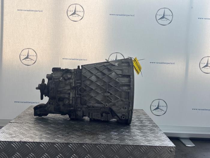 Boîte de vitesse d'un Mercedes E-Klasse, -, 3 mois de garantie, Utilisé, -