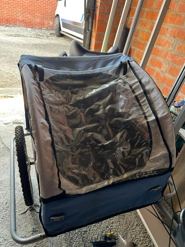 Fietskar / Kinderaanhanger, Enlèvement, Utilisé