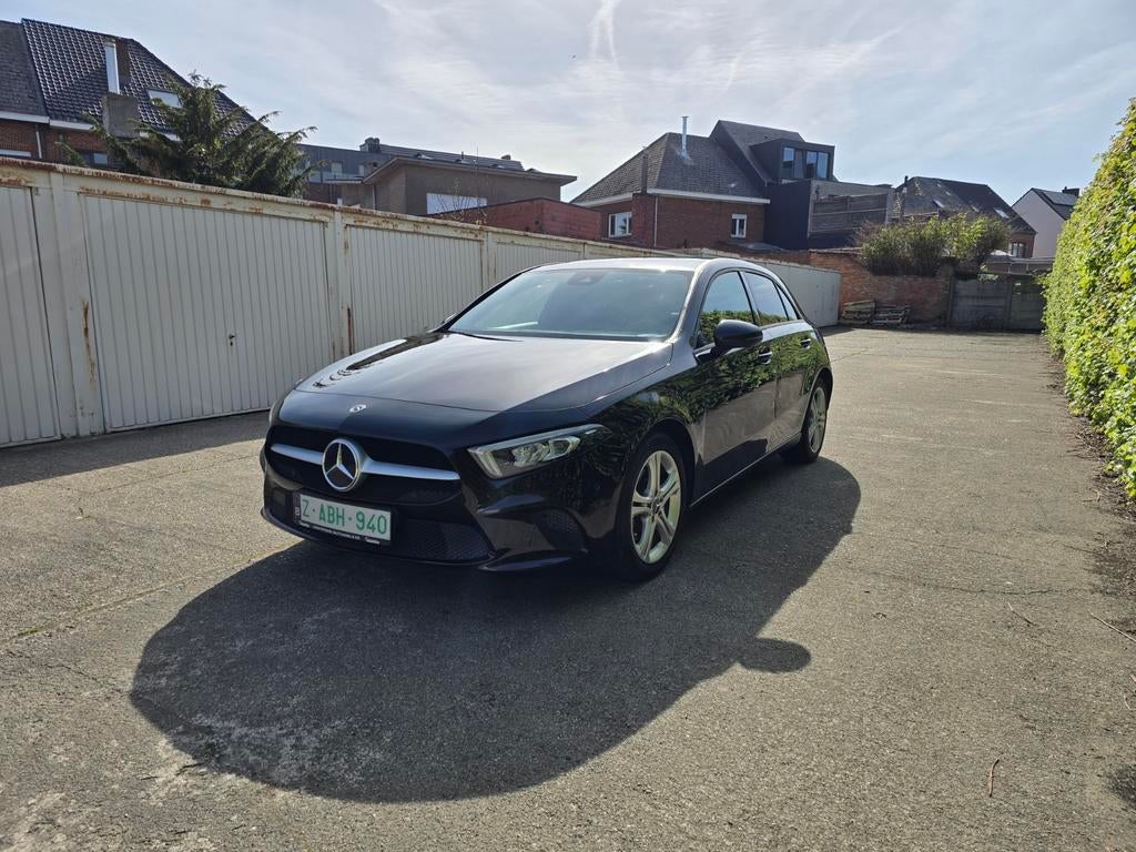 Mercedes a200 2022 automaat, Autos, Mercedes-Benz, Particulier, Caméra de recul, Bluetooth, Cruise Control, Aide au maintien de voie