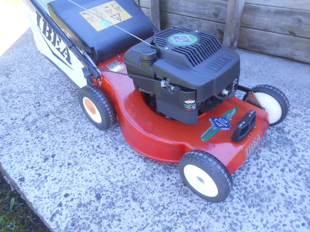Tondeuse NON-Tractée châssis aluminium, Brigg's & stratton, Tondeuse rotative, 40 à 49 cm, Enlèvement