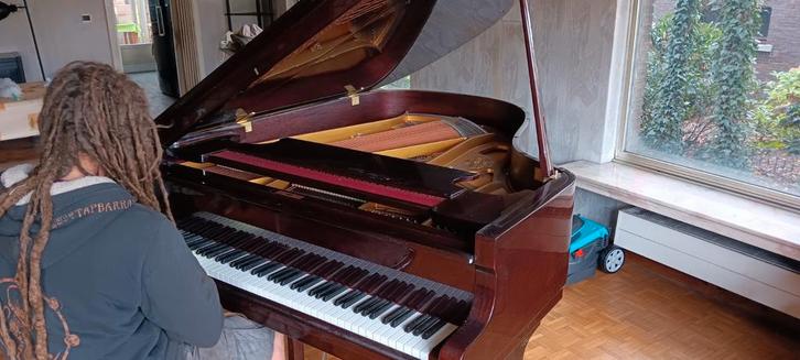 Vleugelpiano SCHIMMEL, Muziek en Instrumenten, Piano's, Zo goed als nieuw, Ophalen