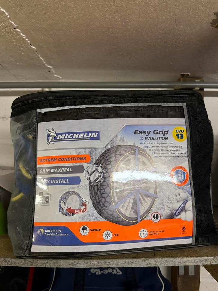 2 Chaines a beige composite nouveau, Auto diversen, Sneeuwkettingen, Nieuw, Ophalen of Verzenden