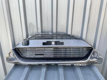 Bumper Grill Toyota Aygo Facelift 17-21 5112-0H170 Onderroos beschikbaar voor biedingen
