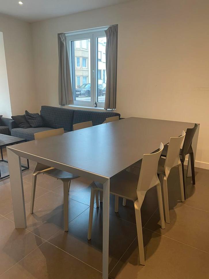 Table design extensible KRISTALIA, Maison & Meubles, Tables | Tables à manger, Comme neuf, Enlèvement