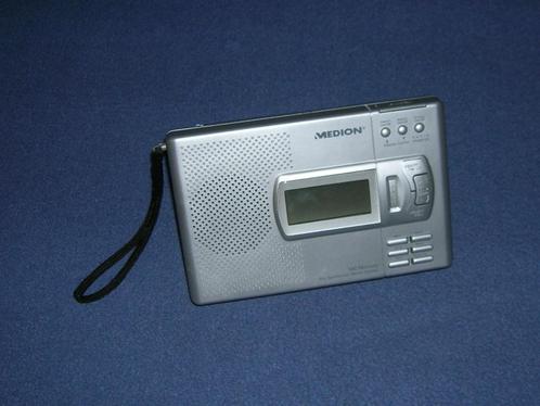 Portable Radio met klok, Audio, Tv en Foto, Radio's, Zo goed als nieuw, Radio, Ophalen of Verzenden