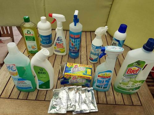 Lot produits d'entretien nettoyage ménage, Huis en Inrichting, Schoonmaakartikelen, Schoonmaakmiddel, Ophalen