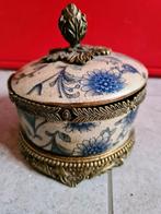Ancienne jarre Rococo Russie, Antiquités & Art, Enlèvement ou Envoi