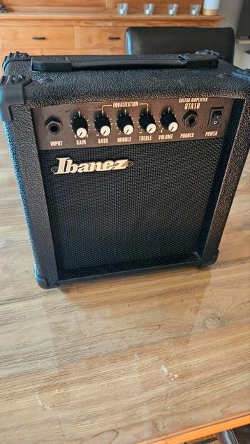 Ibanez GTA10 versterker