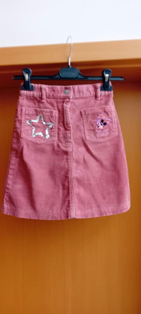 Jupe rose Disney pour filles taille 9/10 ans, Enfants & Bébés, Vêtements enfant | Taille 140, Comme neuf, Fille, Robe ou Jupe