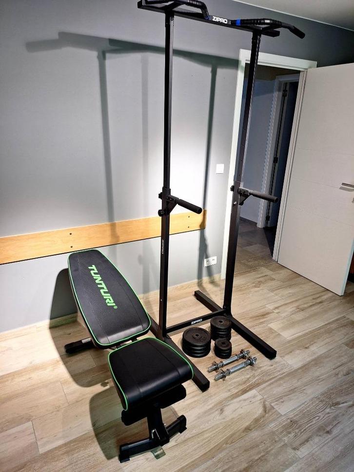 Ensemble accessoires fitness, Sports & Fitness, Équipement de fitness, Comme neuf, Haltère, Bras, Pectoraux, Dos, Enlèvement