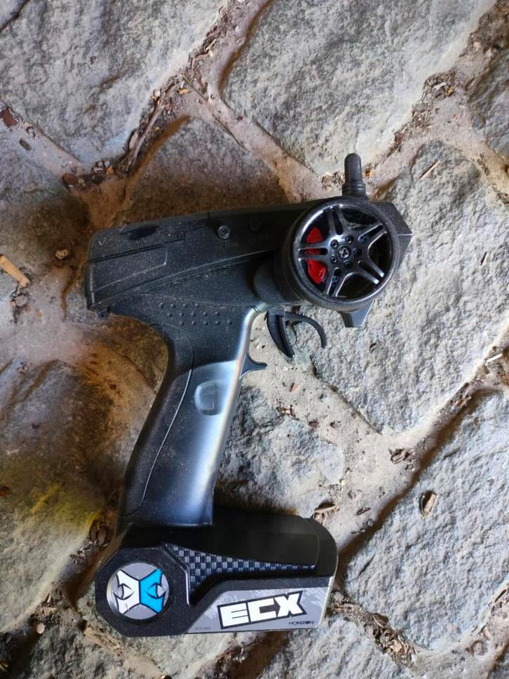 RUCKUS 4Wd monster truck, Hobby en Vrije tijd, Modelbouw | Radiografisch | Auto's, Gebruikt, Ophalen of Verzenden