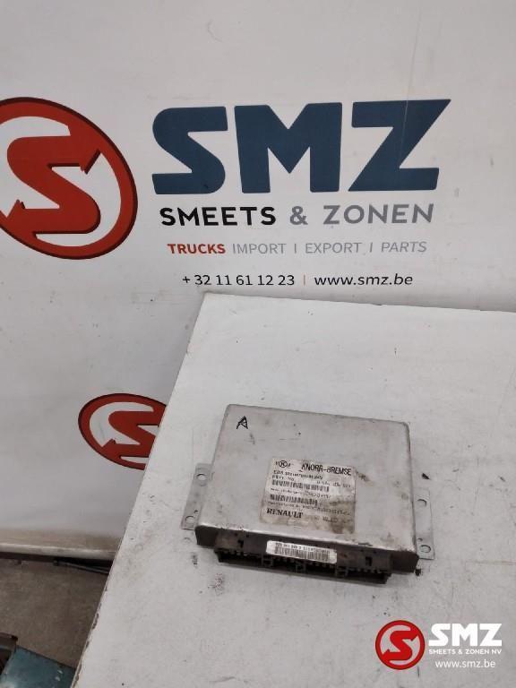 Occ Ecu EBS 24V Renault Magnum, Auto-onderdelen, Vrachtwagen-onderdelen, Renault, Elektronica en Kabels, Gebruikt