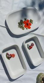 Vintage retro serveerschoteltjes, Ophalen, Zo goed als nieuw
