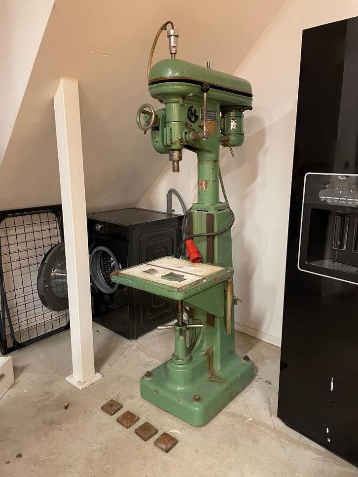 Professionele kolomboormachine met waterkoeling – geschikt v, Doe-het-zelf en Bouw, Gereedschap | Boormachines, Gebruikt, Kolomboormachine