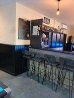 Dame voor cafe, Diensten en Vakmensen