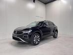 Volkswagen T-Roc 1.5 TSI Benzine Autom. Life - 9 KM - Nieuw, 4 deurs, 1498 cc, Zwart, 4 cilinders