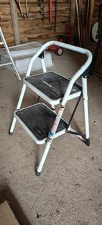 TRAPJE HUISHOUD, Doe-het-zelf en Bouw, Ladders en Trappen, Ophalen, Gebruikt, Trap, Opvouwbaar of Inschuifbaar