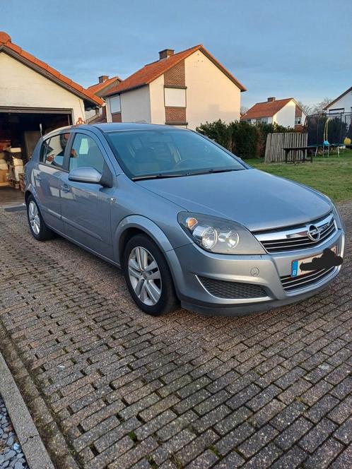 Opel Astra, Jardin & Terrasse, Verrières, Comme neuf, Enlèvement