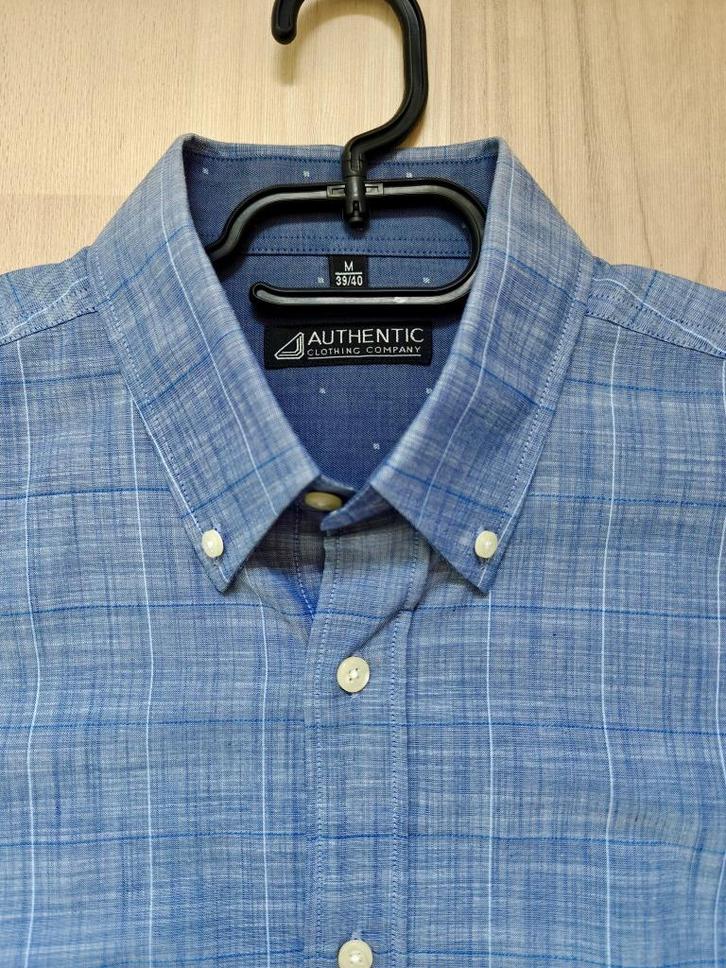 Chemises AUTHENTIQUES 2 pièces M 39/40, Vêtements | Hommes, Chemises, Neuf, Tour de cou 39/40 (M), Bleu, Enlèvement