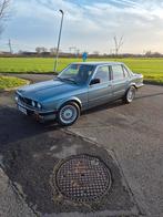 Bmw 325i e30 sedan  in zeer goede staat, Auto's, 2500 cc, Blauw, Open dak, Particulier