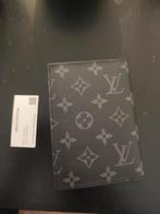 Louis Vuitton paspoort cover, Handtassen en Accessoires, Portemonnees, Ophalen of Verzenden, Zo goed als nieuw