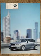 BMW SERIE 1 116 118 120 130 2006 BROCHURE 66 PAGINA'S IN HET, BMW, Ophalen of Verzenden, Zo goed als nieuw