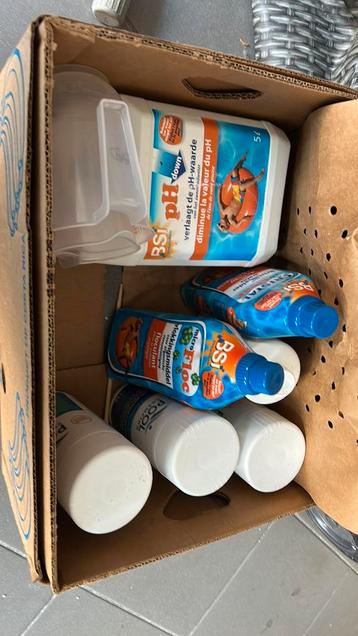 Zwembadproducten, allerlei dingen beschikbaar voor biedingen