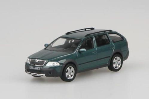 Skoda Octavia Combi Scout divers, Hobby en Vrije tijd, Modelauto's | Overige schalen, Nieuw, Auto, Verzenden