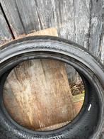 2 pneus, Enlèvement, Pneu(s)