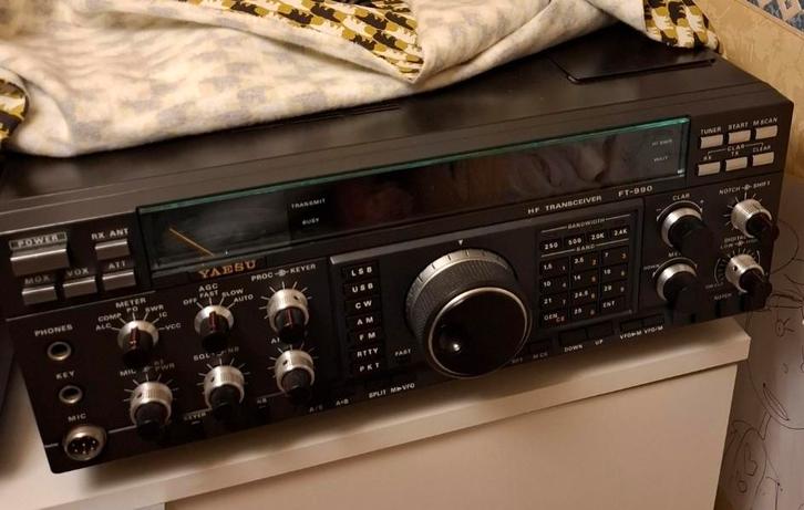 Yaesu  FT990 AT  220v type, Telecommunicatie, Zenders en Ontvangers, Ophalen