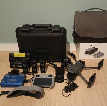 DJI Mavic 3 Pro + DJI RC + 3 Batt + Vele accessoires  beschikbaar voor biedingen