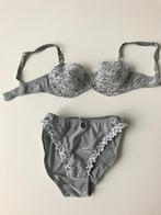 NOUVEAU Ensemble lingerie gris avec belle dentelle de Barbar, Vêtements | Femmes, Sous-vêtements & Lingerie, Barbera, Ensemble