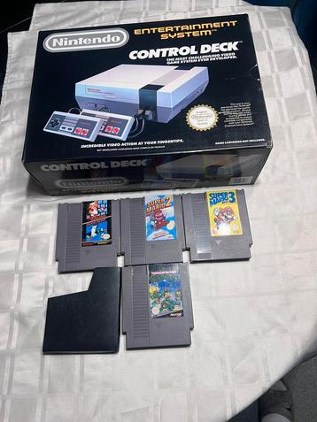 Nintendo Nes in een doos  beschikbaar voor biedingen
