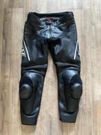 Pantalon Dainese Delta 3 leather, taille 50, Motos, Vêtements | Vêtements de moto, Hommes, Dainese, Pantalon | cuir, Seconde main