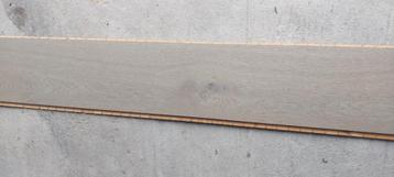 Eiken meerlagen parketvloer nieuw beschikbaar voor biedingen