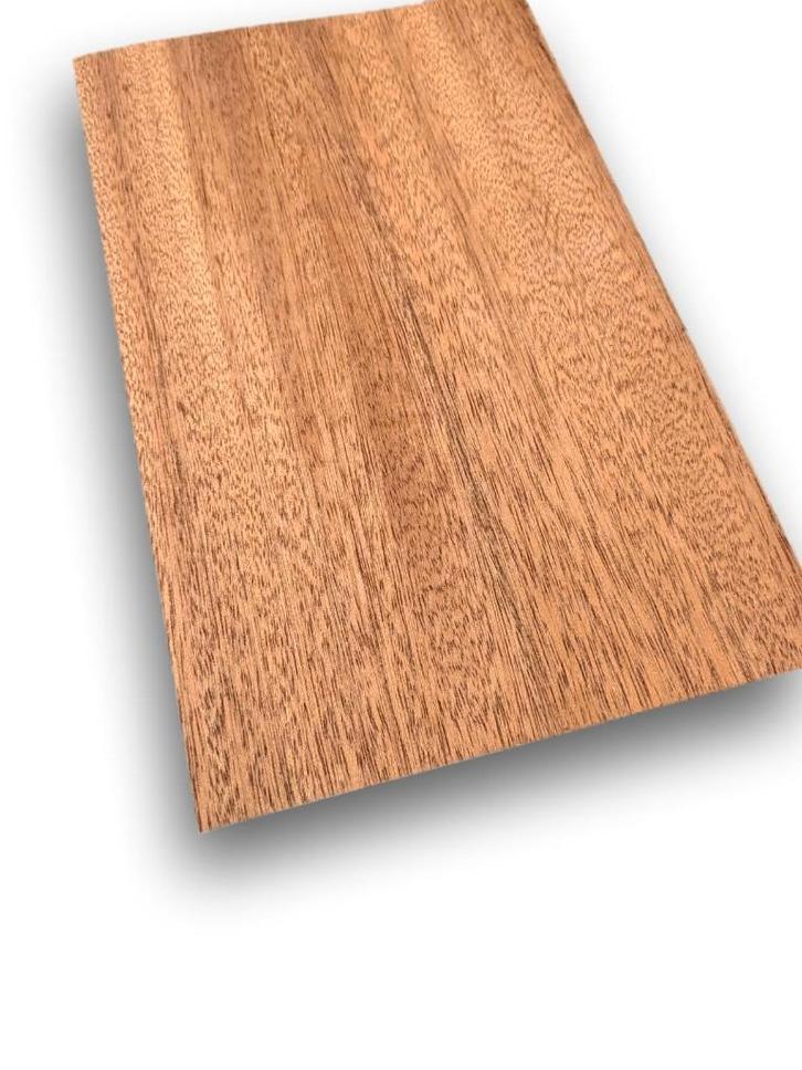 Mahonie fineer | 2,4 mm dik | 28x17 cm, Hobby en Vrije tijd, Knutselen, Nieuw, Materiaal, Verzenden