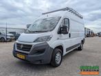 Fiat Ducato 250 MultiJet 115 Handgeschakeld - Airco - Naviga, Auto's, Bestelwagens en Lichte vracht, Parkeersensor, Handgeschakeld