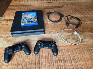 Playstation 4 slim 1Tb met 2 controllers en LEGO City beschikbaar voor biedingen