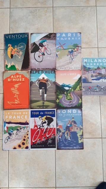 Lot de 10 affiches cyclistes emblématiques sur une plaque d'