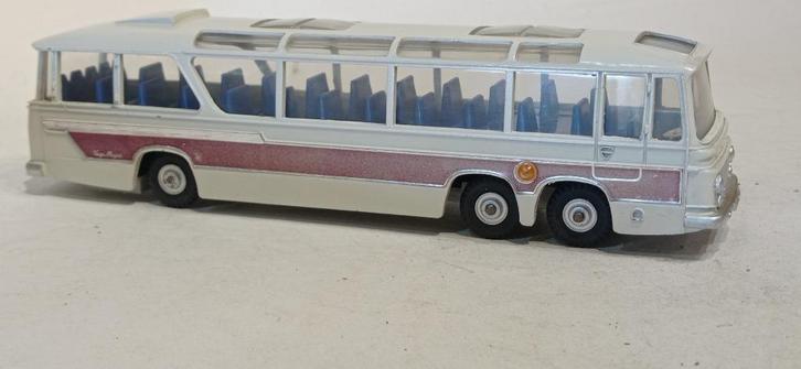 DINKY TOYS UK VEGA MAJOR BUS REF 952, Hobby en Vrije tijd, Modelauto's | 1:43, Zo goed als nieuw, Bus of Vrachtwagen, Dinky Toys
