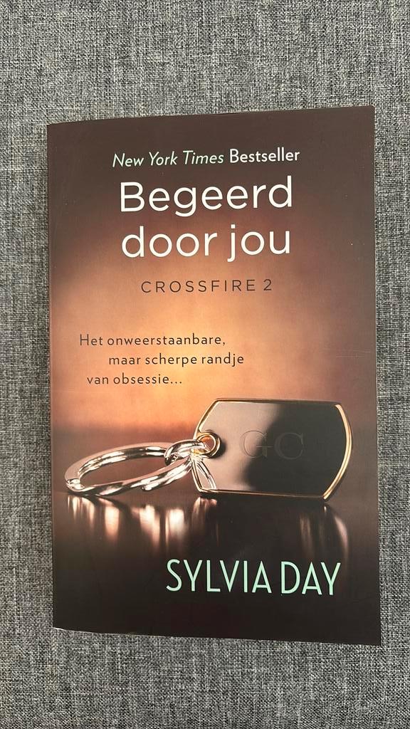 Sylvia Day - Begeerd door jou, Boeken, Literatuur, Zo goed als nieuw, Nederland, Ophalen of Verzenden